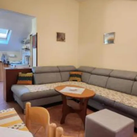 Appartamento Two Bedroom A1 *